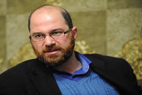 در گفت و گوی حوزه با مبلغ بین المللی مطرح شد؛از بررسی دغدغه های یک مبلغ لبنانی در محضر رهبری تا تالیف کتاب عشق در اسلام