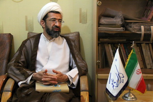 آثار آیت الله موسوی الخرسان، در دفاع از مکتب تشیع و اهل بیت(ع) برجسته است