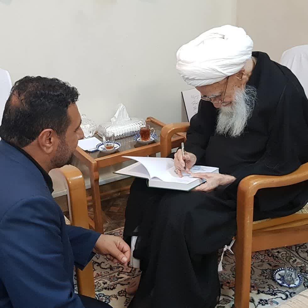 گفتوگوی پایگاه اطلاع رسانی دین پژوهان کشور با مدیر مسئول شورای دین پژوهان و دبیرکل مجمع جهانی شیعه شناسی درباره شخصیت فقهی ، میراث علمی و تأثیرات جهانی مرجعیت مرحوم  شیخ الفقهاء آیتالله العظمی شیخ لطف الله صافی گلپایگانی اعلی الله مقامه الشریف
